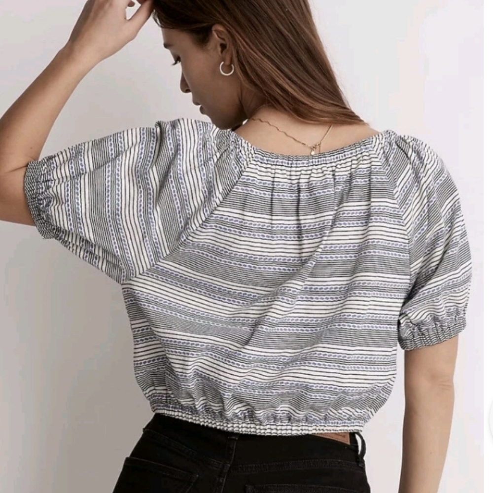 Madewell Gray Puff Sleeve Crop Blouse - Picture 2 of 13